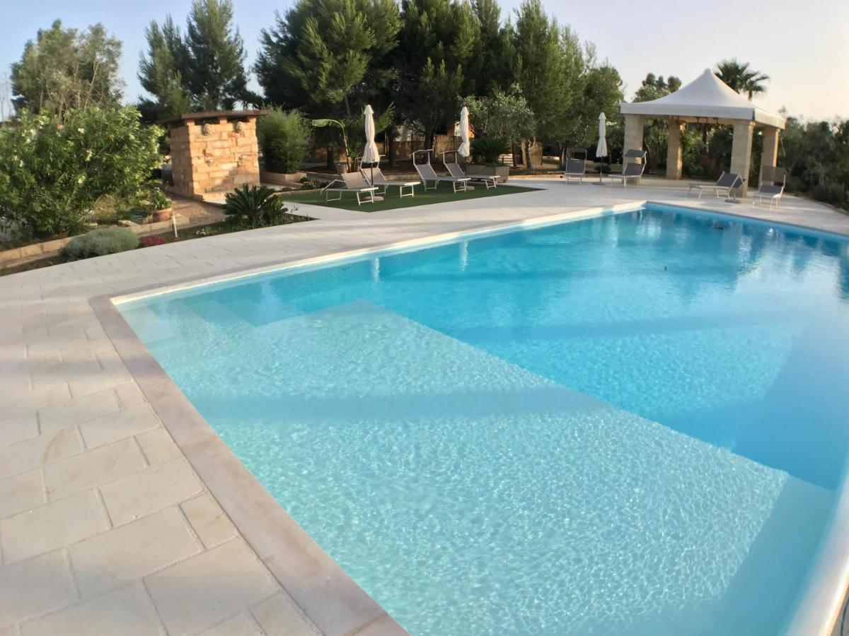 White Pool 7P Matino - Gallipoli Exterior photo